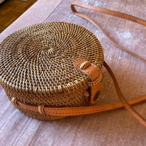 Rattan Crossbody Circle Purse